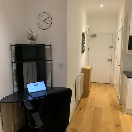 Bright And Cosy Flat Perfectly Located Apartment Croydon Exterior photo